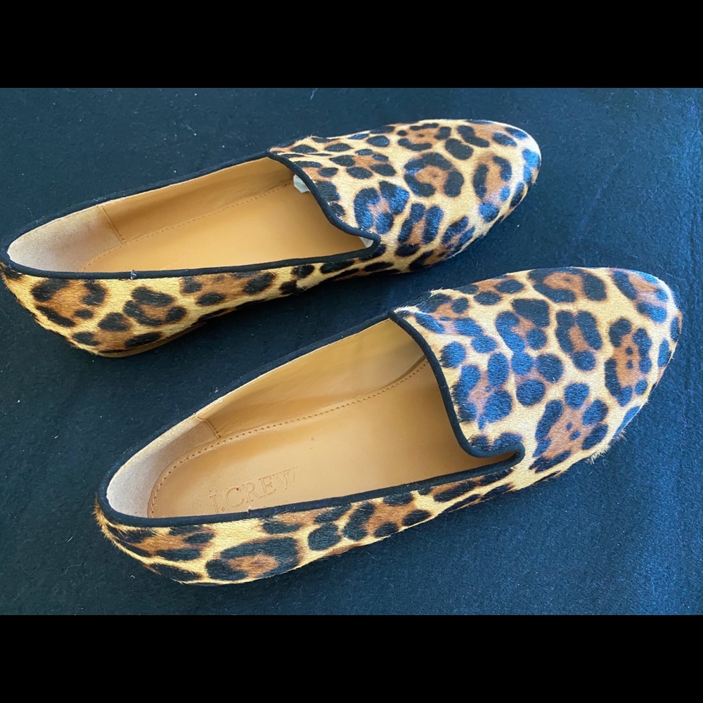 J Crew woman’s Leopard shoes flat heel size 9